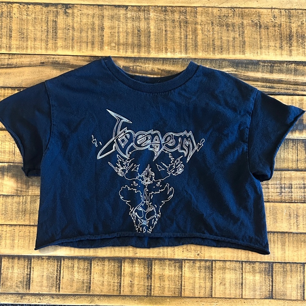 Venom Line Drawing Crop Top
